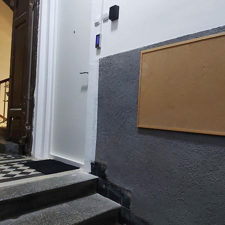 Apartman Mikikiki Belgrád Kültér fotó