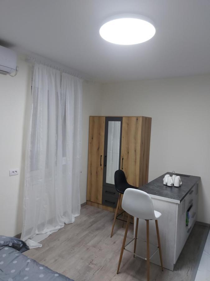 Apartman Mikikiki Belgrád Kültér fotó